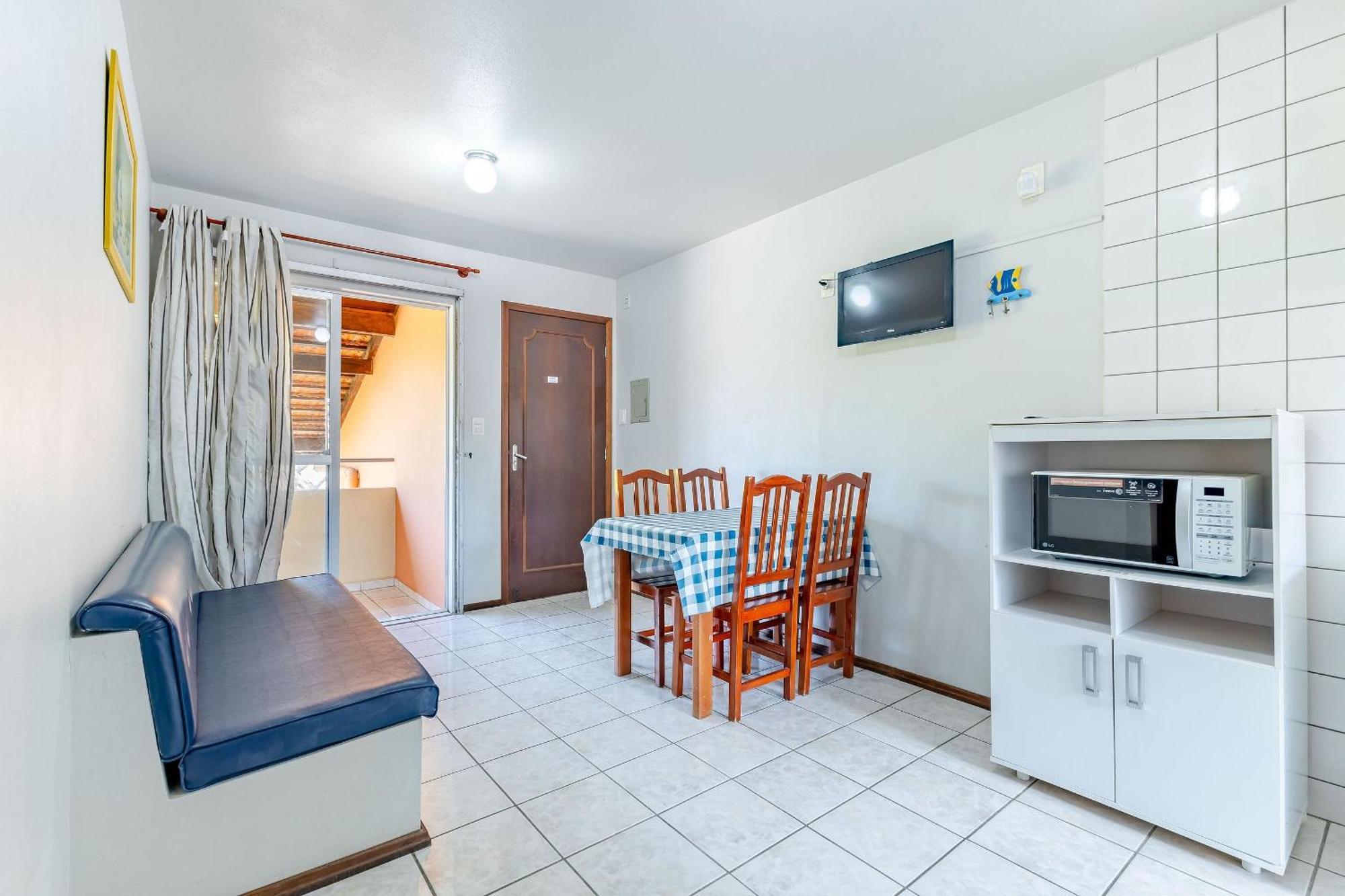 Flamboyant Apartamentos Бомбиньяс Экстерьер фото
